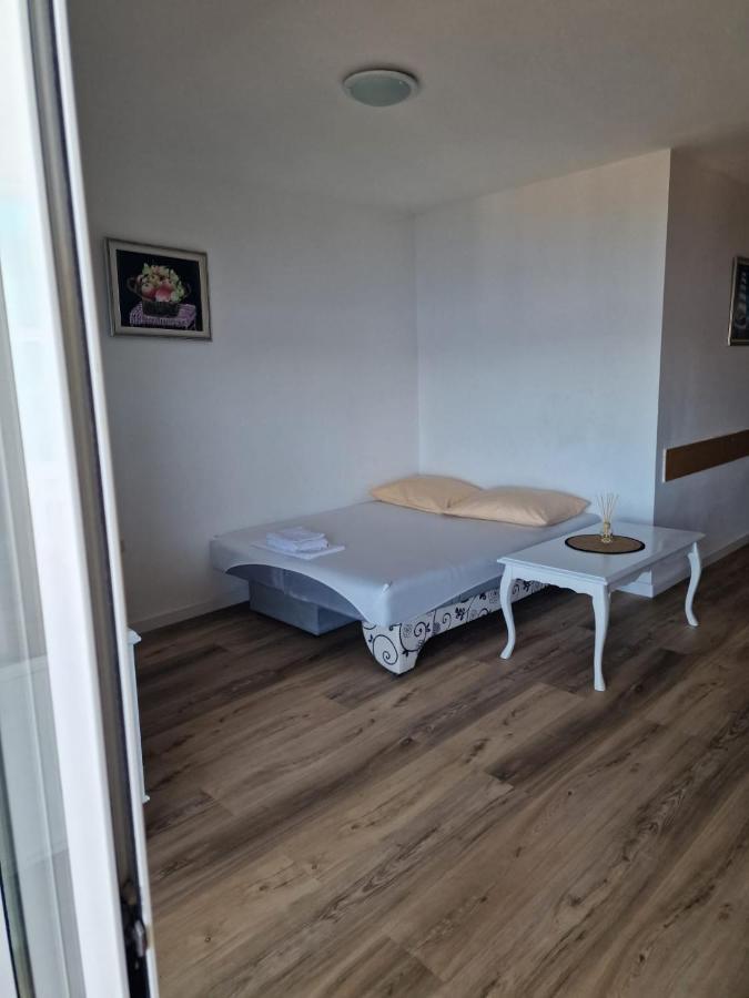 Villa Roing S Stanici 外观 照片